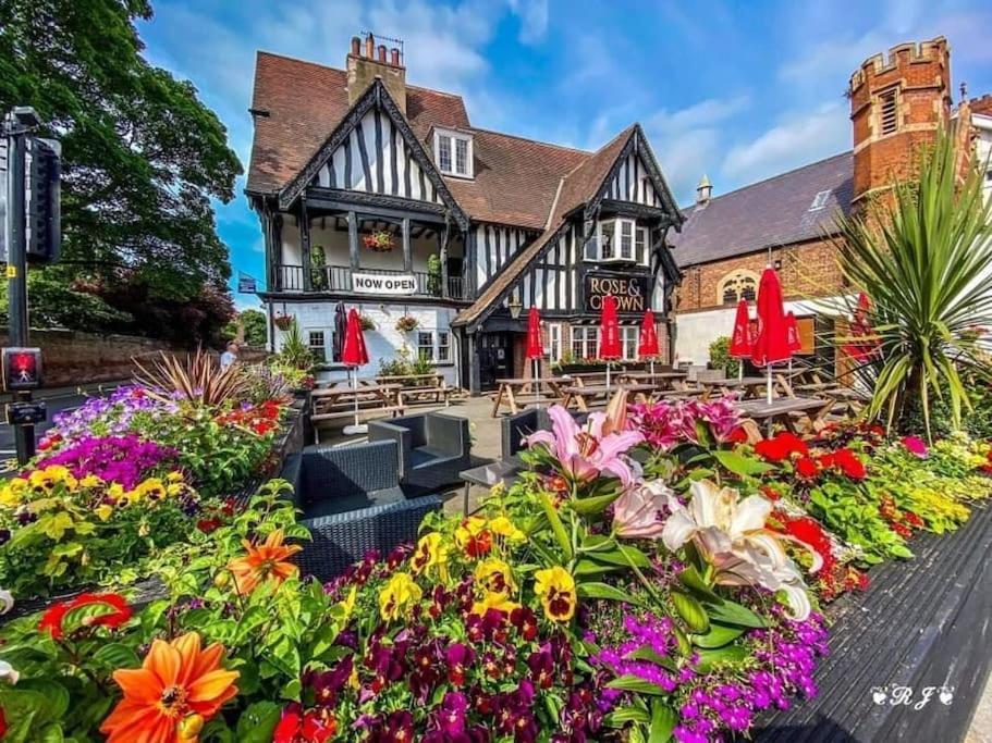 Rose & Crown Rooms Beverley Esterno foto